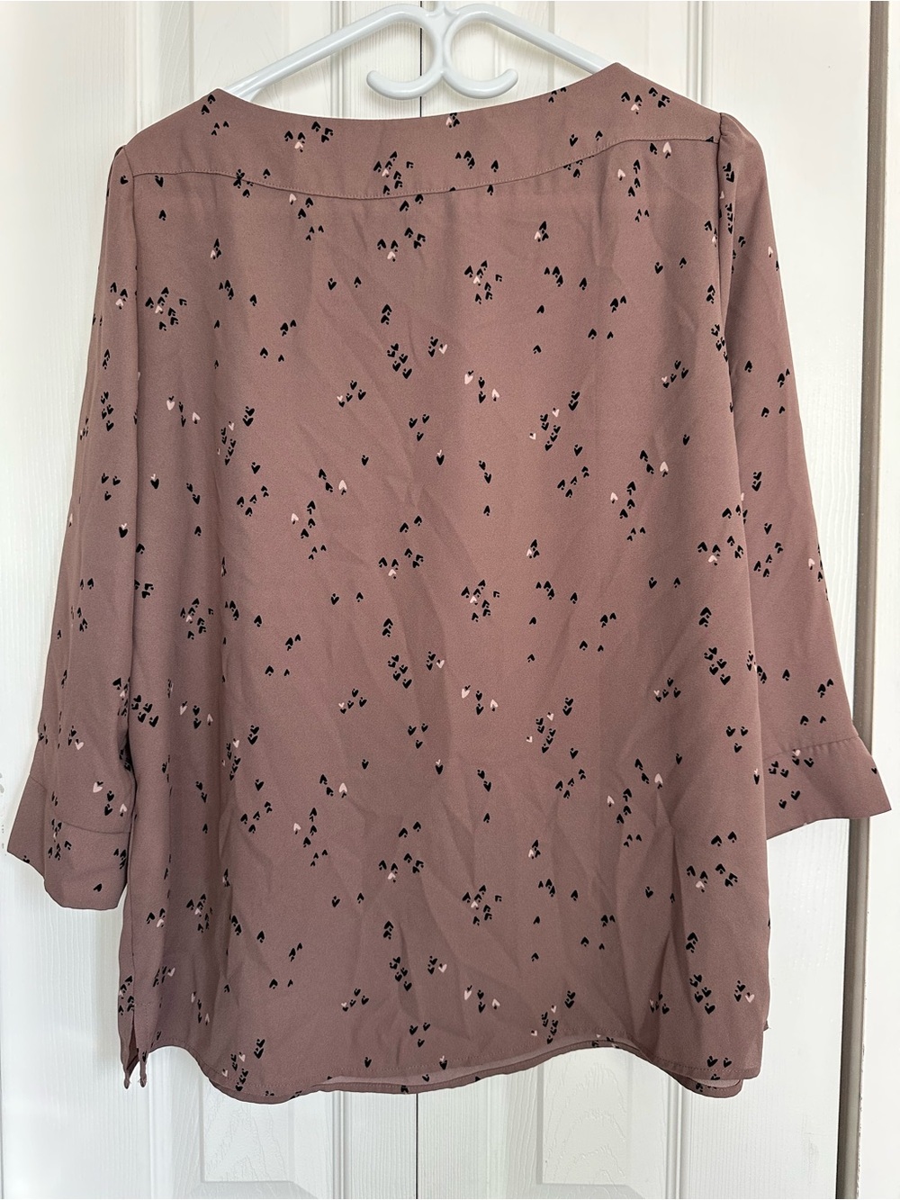Reitmans Mauve-Pink Floral Button-Shoulder Blouse #25 - Picture 2 of 3